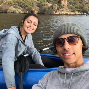 Meet your Posher, Max